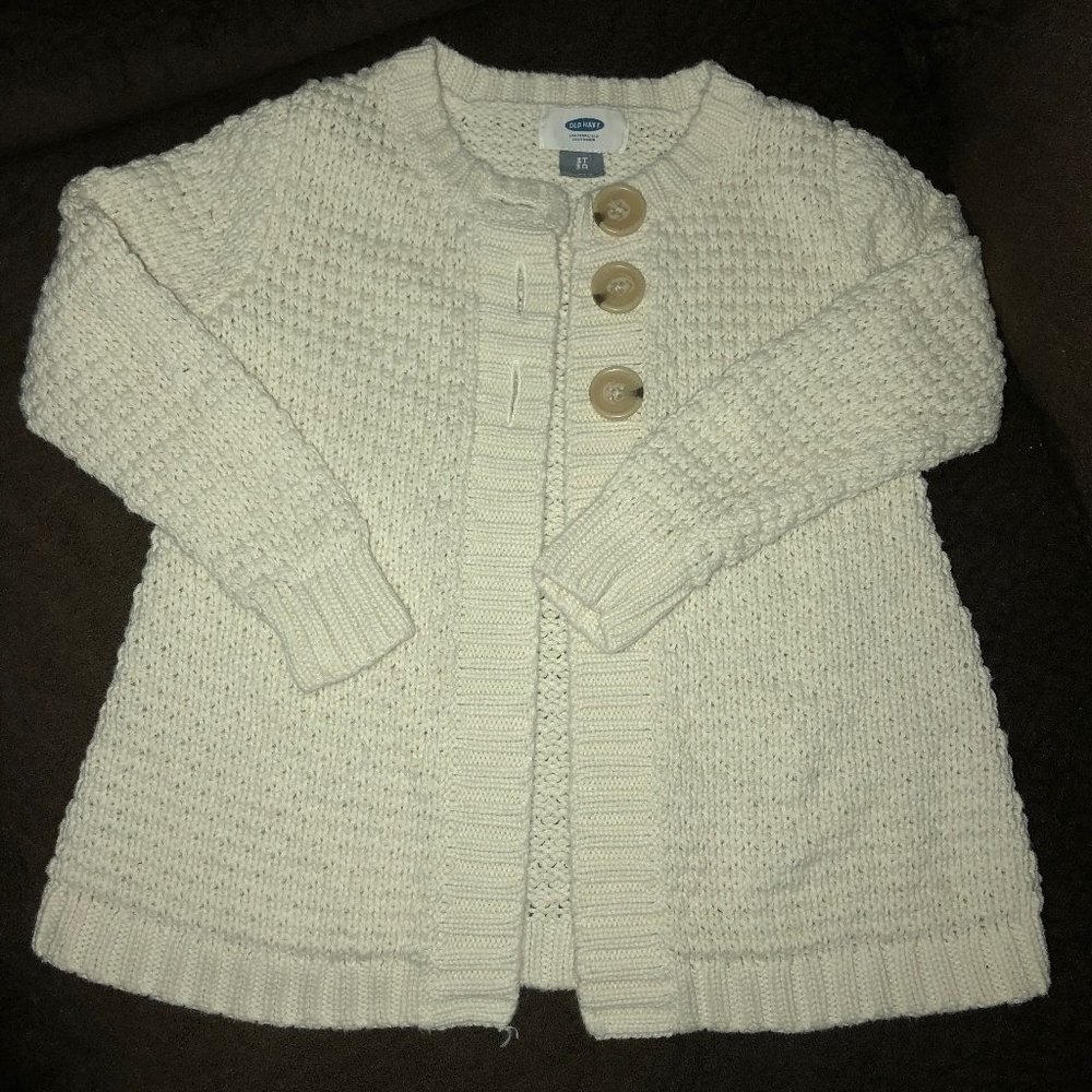 Gently used Old Navy sweater sz 3T